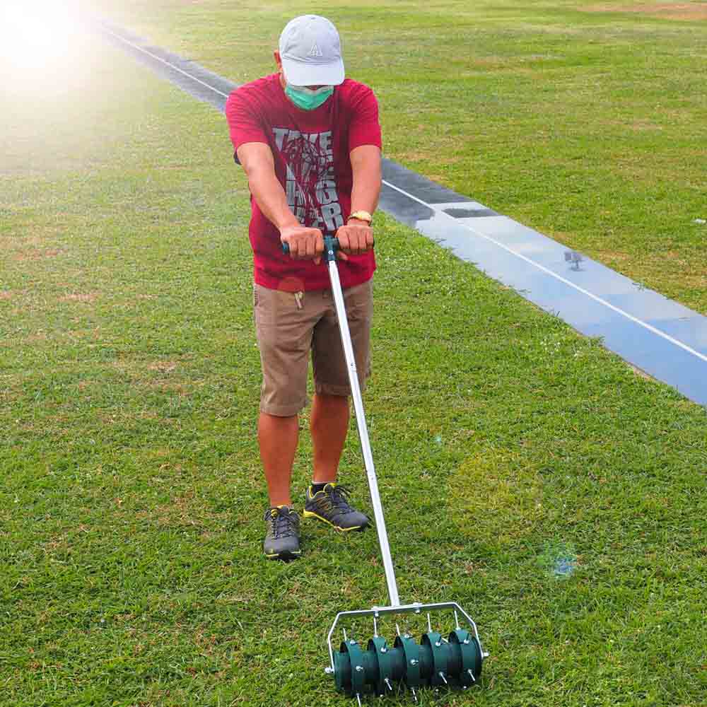 Spiked Lawn Roller: image 7