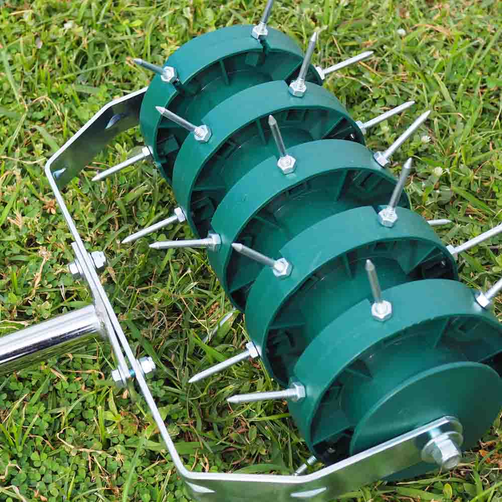 Spiked Lawn Roller: image 2
