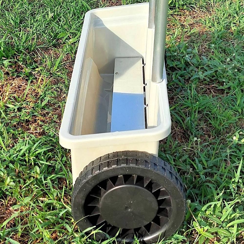 Seed Spreader: image 5